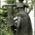 Dryn-szobor - A nagy sznszn rendhagy szobra a sznhz eltt.